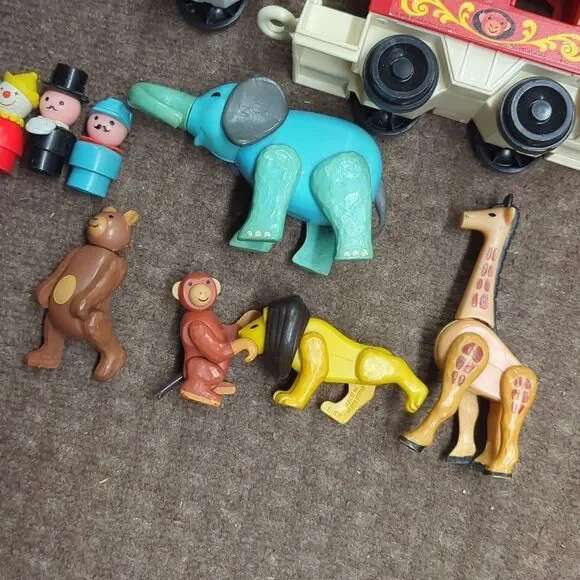 #1 OG Vintage 1973 Fisher Price #991 Little People Train 2581 figures& animals - Picture 11 of 16